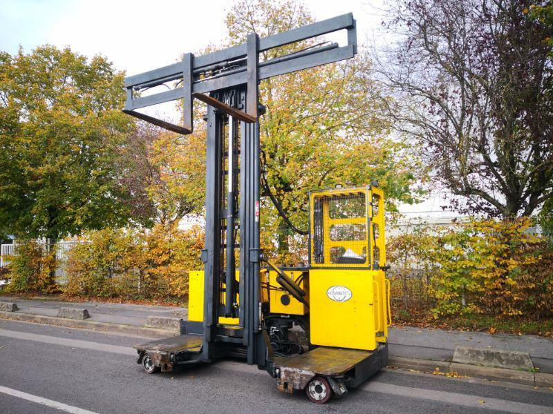 Combilift C3000EST - Empilhador de 4 vias: foto 2 Combilift C3000EST - Empilhador de 4 vias: foto 2