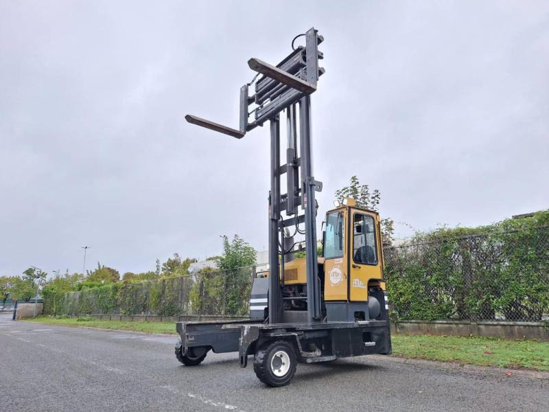Combilift C8000-15 - Empilhador de 4 vias: foto 2 Combilift C8000-15 - Empilhador de 4 vias: foto 2