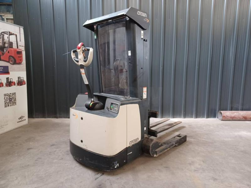 Crown SHR5520-1.3 - Stacker: foto 3 Crown SHR5520-1.3 - Stacker: foto 3