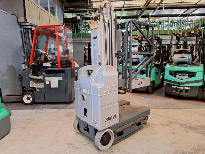 Plataforma de mastro vertical JLG 20MVL: foto 11