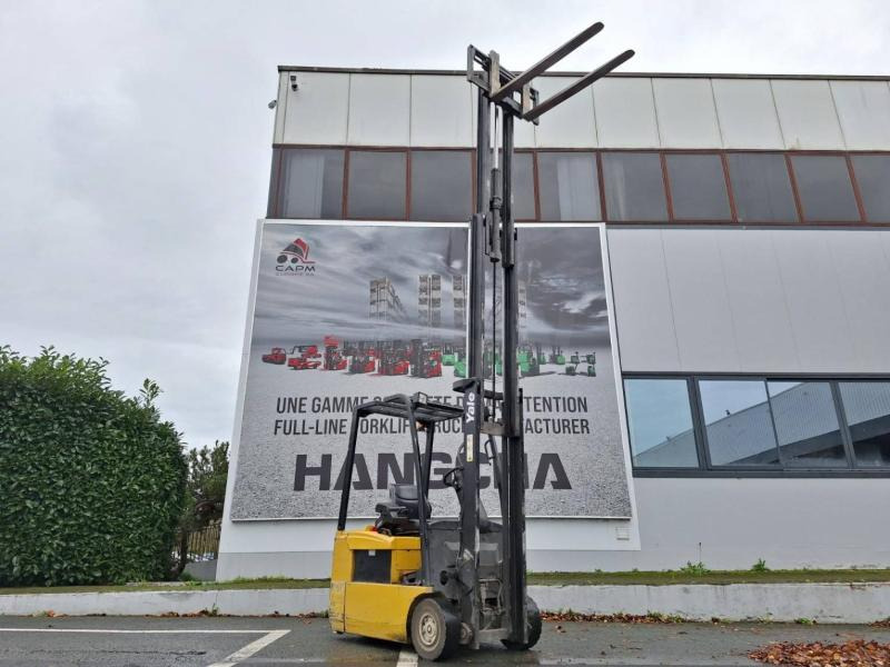 Yale ERP16ATF - Empilhadeira elétrica: foto 5 Yale ERP16ATF - Empilhadeira elétrica: foto 5