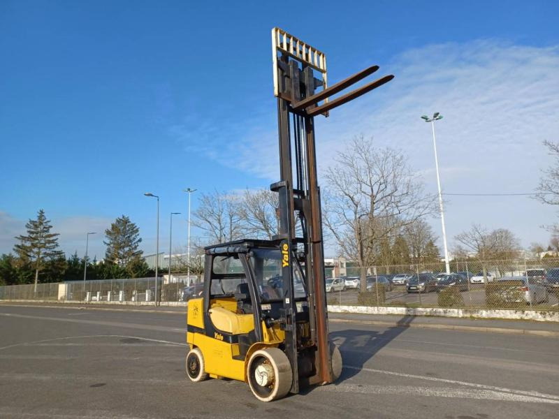 Empilhadeira a diesel Yale GDC70VX: foto 6 Empilhadeira a diesel Yale GDC70VX: foto 6