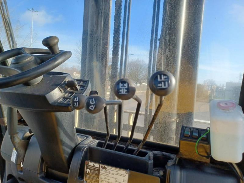 Empilhadeira a diesel Yale GDC70VX: foto 11 Empilhadeira a diesel Yale GDC70VX: foto 11