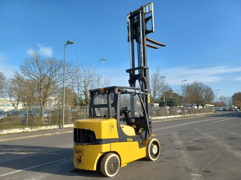 Empilhadeira a diesel Yale GDC70VX: foto 7 Empilhadeira a diesel Yale GDC70VX: foto 7