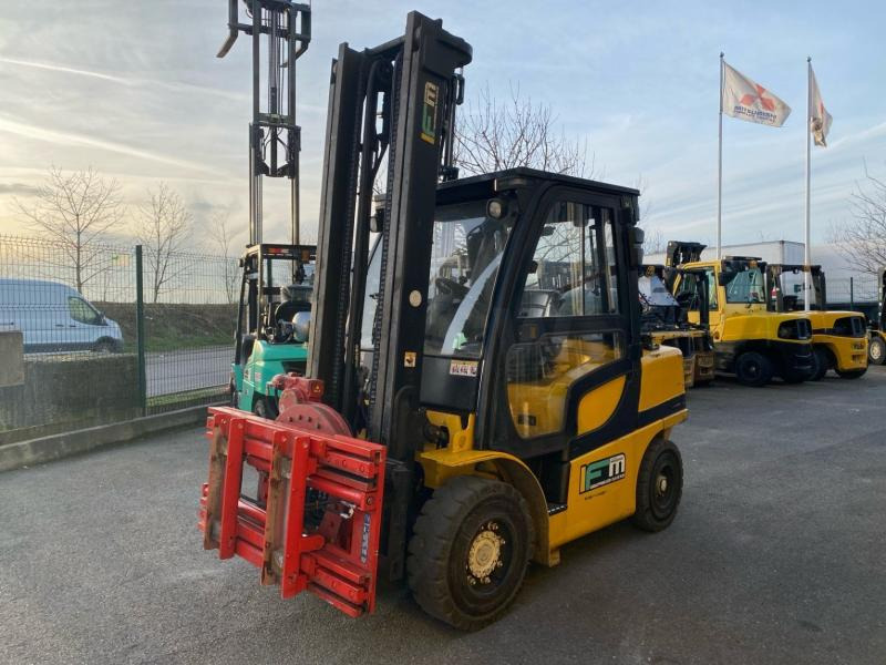 Yale GLP40VX6 - Empilhadeira a gás: foto 1 Yale GLP40VX6 - Empilhadeira a gás: foto 1