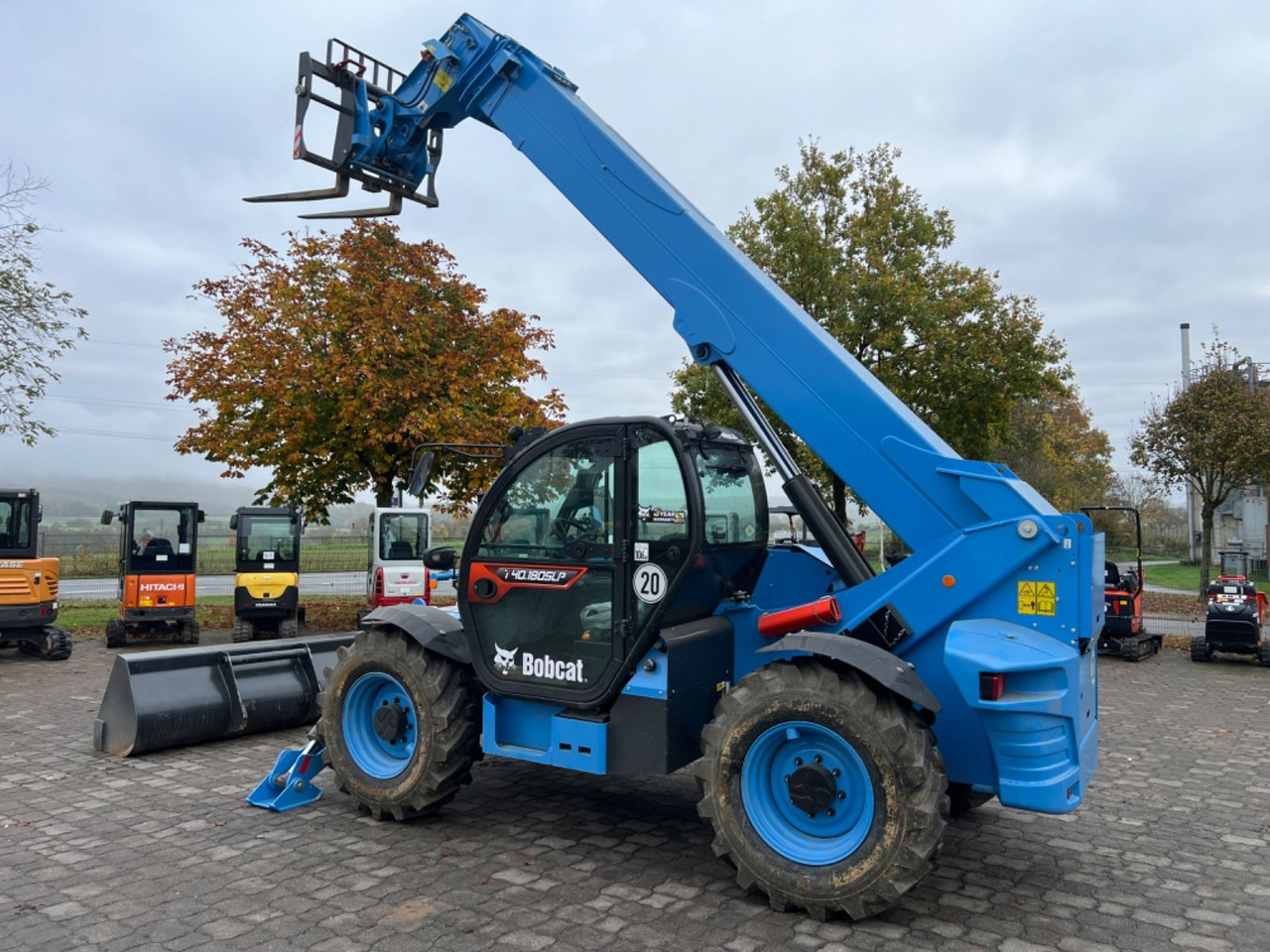 Bobcat T 40.180 SLPRC, Bj 21/22, 50 BH, Schaufel Gabel - Carregadeira de rodas: foto 2 Bobcat T 40.180 SLPRC, Bj 21/22, 50 BH, Schaufel Gabel - Carregadeira de rodas: foto 2