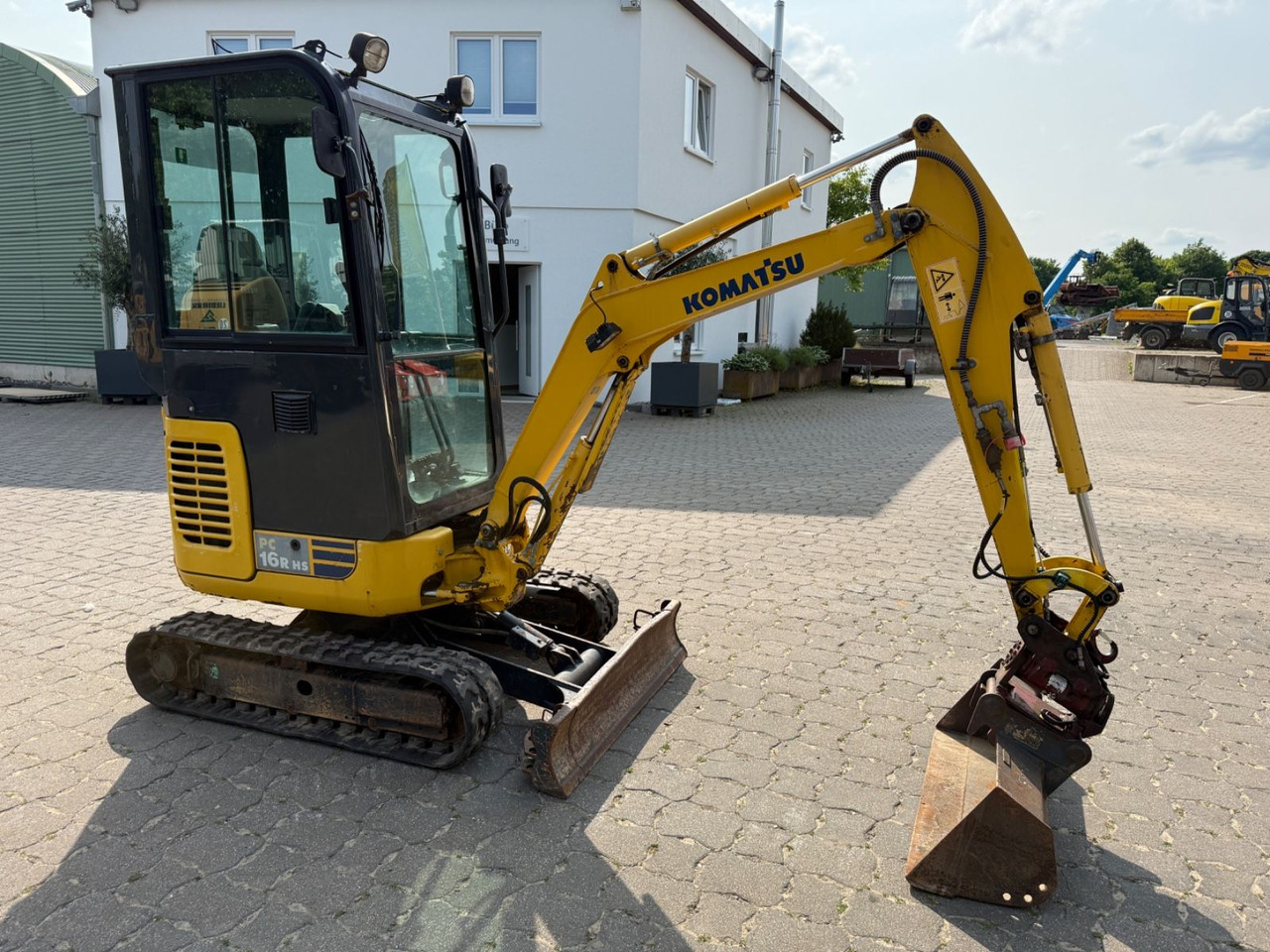 Komatsu PC 16R-3HS, Bj 17, 2210 BH, Tilt mit HS01, GL - Mini escavadeira: foto 3 Komatsu PC 16R-3HS, Bj 17, 2210 BH, Tilt mit HS01, GL - Mini escavadeira: foto 3