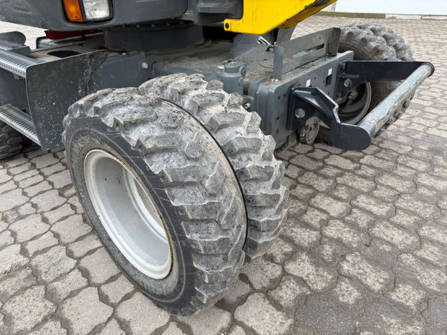 Wacker EW 100, Bj 20, 2050 BH, VA, HS08, TL Wacker EW 100, Bj 20, 2050 BH, VA, HS08, TL - Escavadeira de rodas: foto 5 Wacker EW 100, Bj 20, 2050 BH, VA, HS08, TL Wacker EW 100, Bj 20, 2050 BH, VA, HS08, TL - Escavadeira de rodas: foto 5