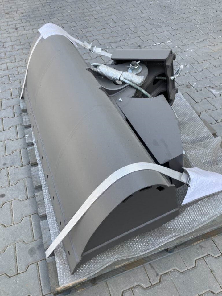 Volvo Böschungslöffel schwenkbar - Retroescavadeira: foto 2 Volvo Böschungslöffel schwenkbar - Retroescavadeira: foto 2