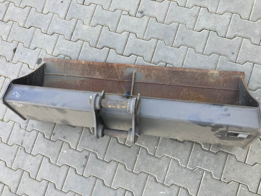 Volvo Böschungslöffel starr - Festanbau - Retroescavadeira: foto 2 Volvo Böschungslöffel starr - Festanbau - Retroescavadeira: foto 2