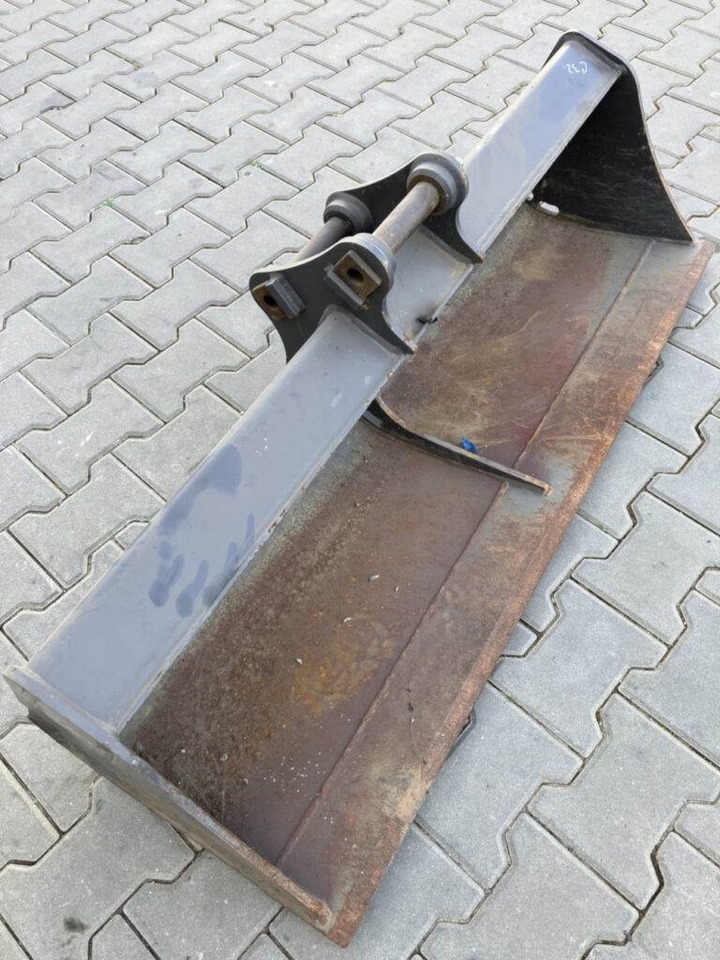 Volvo Böschungslöffel starr - Festanbau - Retroescavadeira: foto 1 Volvo Böschungslöffel starr - Festanbau - Retroescavadeira: foto 1