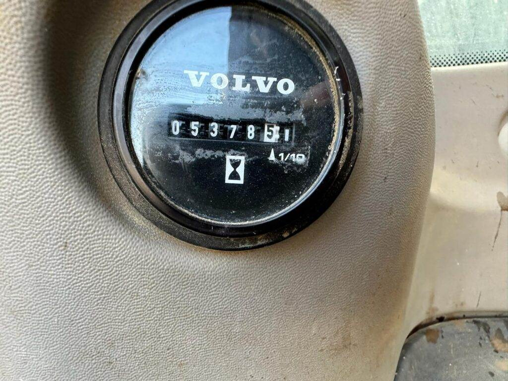 Escavadora de rastos Volvo ECR145EL: foto 24