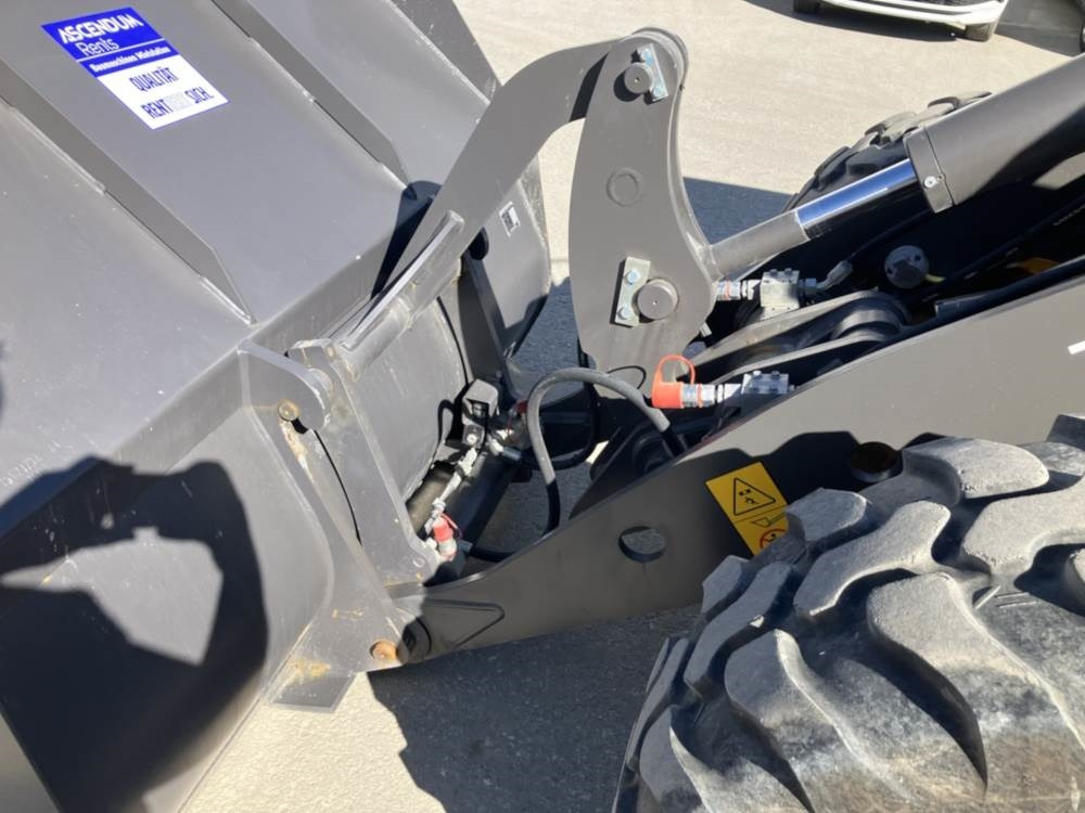 Mini carregadeira Volvo JL25H Electric: foto 6