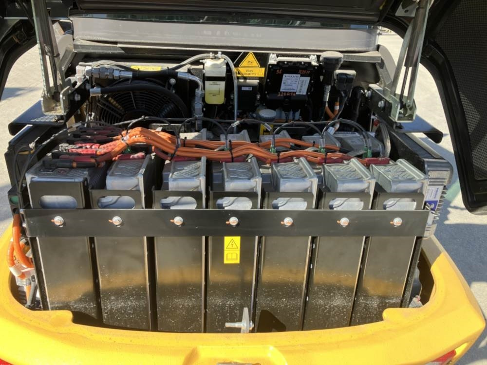 Mini carregadeira Volvo JL25H Electric: foto 7
