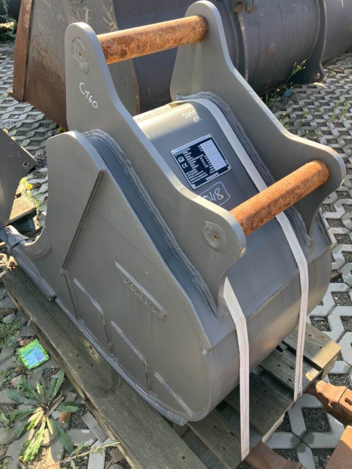 Volvo Tieflöffel mit Zähne S6 - Retroescavadeira: foto 3 Volvo Tieflöffel mit Zähne S6 - Retroescavadeira: foto 3