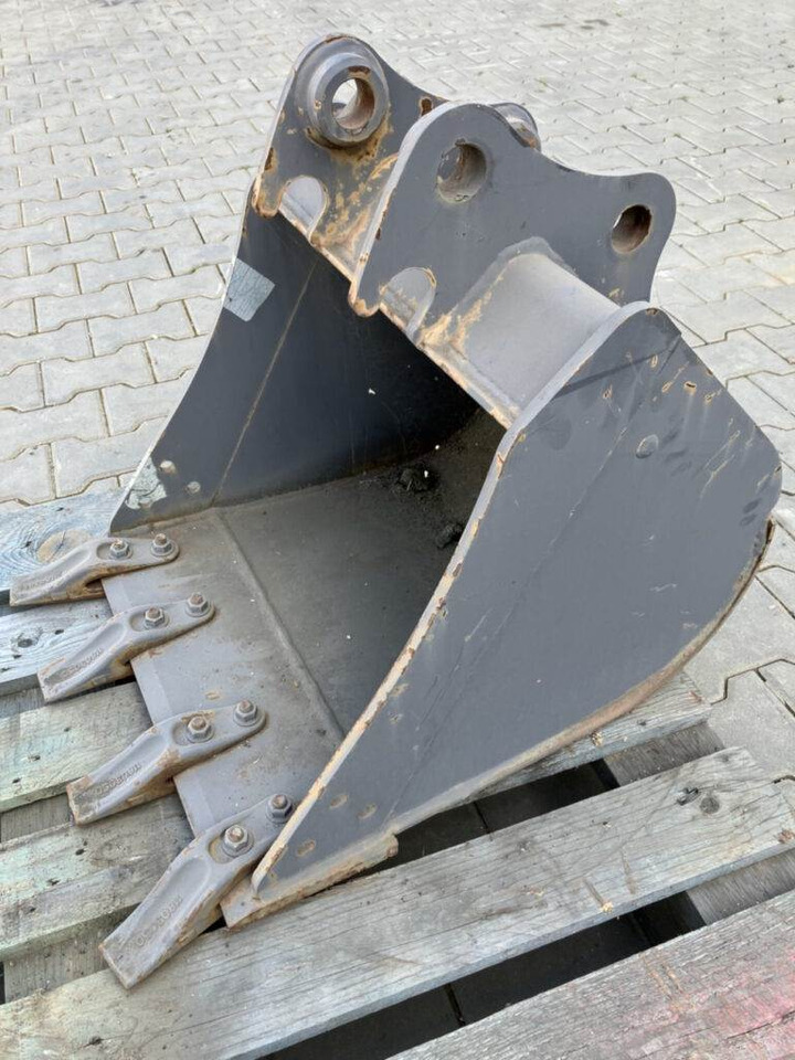Volvo Tieflöffel mit Zähnen - Festanbau - Retroescavadeira: foto 3 Volvo Tieflöffel mit Zähnen - Festanbau - Retroescavadeira: foto 3