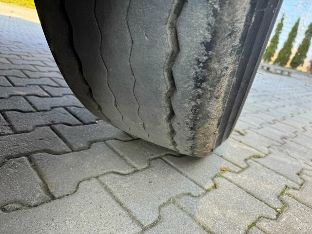 Carnehl CHKS/HH Kipperauflieger THERMO - Semireboque basculante: foto 4 Carnehl CHKS/HH Kipperauflieger THERMO - Semireboque basculante: foto 4