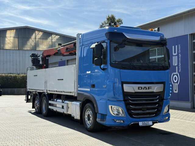 DAF XF 480 Pritsche Kran Plafinger 21000L - Camião de caixa aberta/ Plataforma, Caminhão grua: foto 1 DAF XF 480 Pritsche Kran Plafinger 21000L - Camião de caixa aberta/ Plataforma, Caminhão grua: foto 1