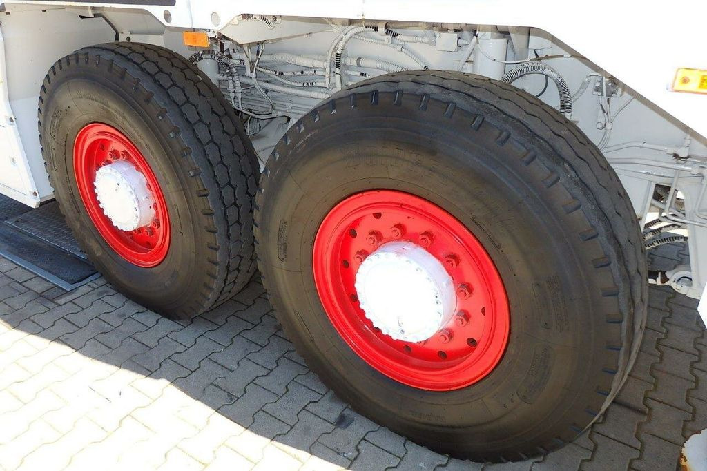 Locação de Grove GCK 3045 CITY KRAN 45 Ton - 5800 Std  Grove GCK 3045 CITY KRAN 45 Ton - 5800 Std: foto 29