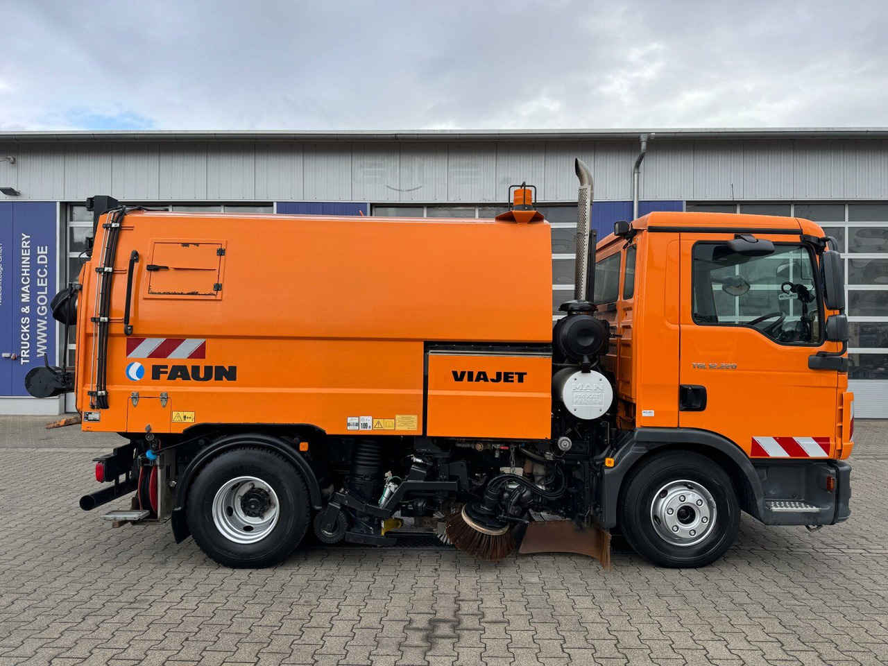 MAN 12.220 4x2 BL Kehrmaschine Viajet 5RHS - Varredora urbana: foto 4 MAN 12.220 4x2 BL Kehrmaschine Viajet 5RHS - Varredora urbana: foto 4