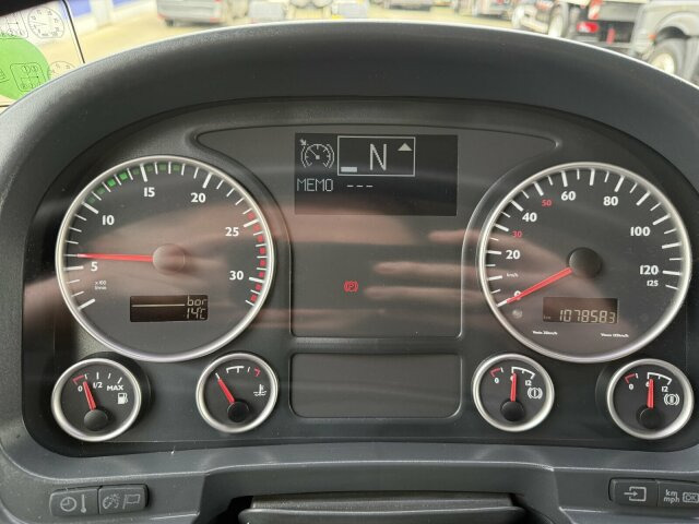 MAN TGA 18.360 4x2 HD-Kanalreiniger ASSMANN 6500 L - Caminhão limpa fossa: foto 2 MAN TGA 18.360 4x2 HD-Kanalreiniger ASSMANN 6500 L - Caminhão limpa fossa: foto 2