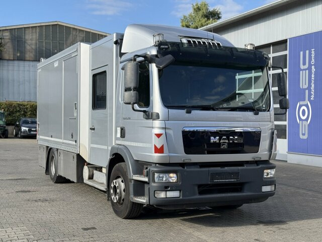 MAN TGM 15.290 Kanalreiniger HD Pumpe Müller Aufbau - Caminhão limpa fossa: foto 1 MAN TGM 15.290 Kanalreiniger HD Pumpe Müller Aufbau - Caminhão limpa fossa: foto 1