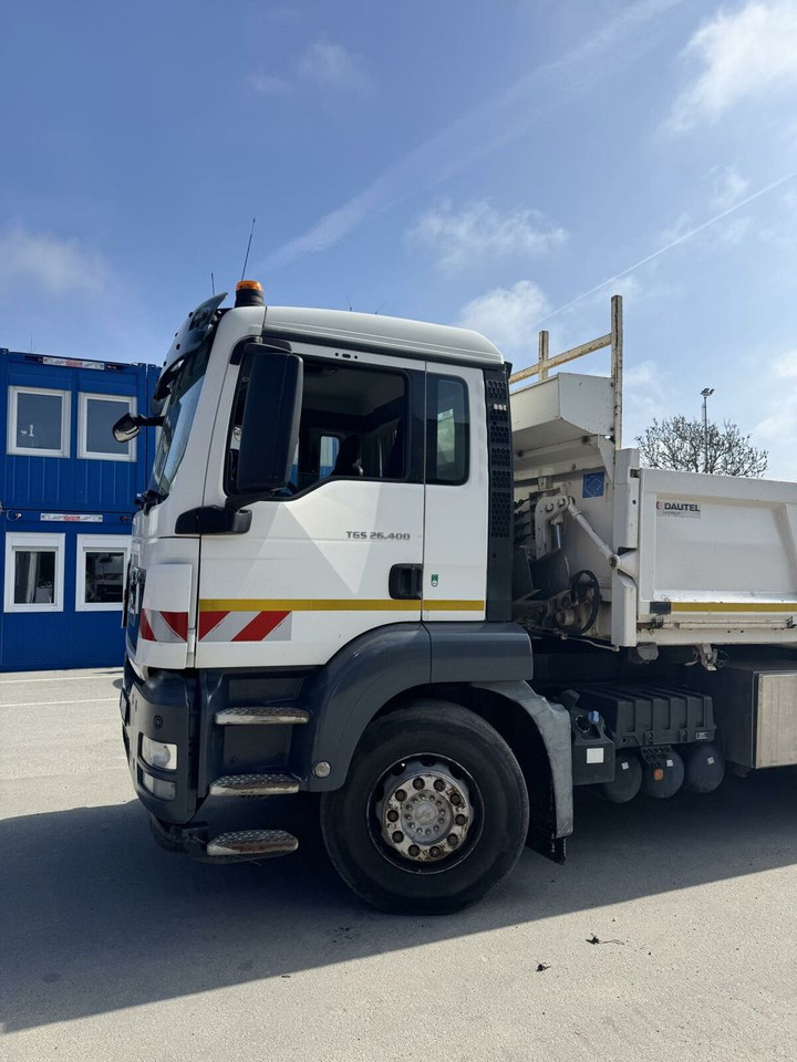 MAN TGS 26.400 6x2*4 Kipper Bordm. Kran ATLAS 172.3E - Caminhão basculante, Caminhão grua: foto 2 MAN TGS 26.400 6x2*4 Kipper Bordm. Kran ATLAS 172.3E - Caminhão basculante, Caminhão grua: foto 2