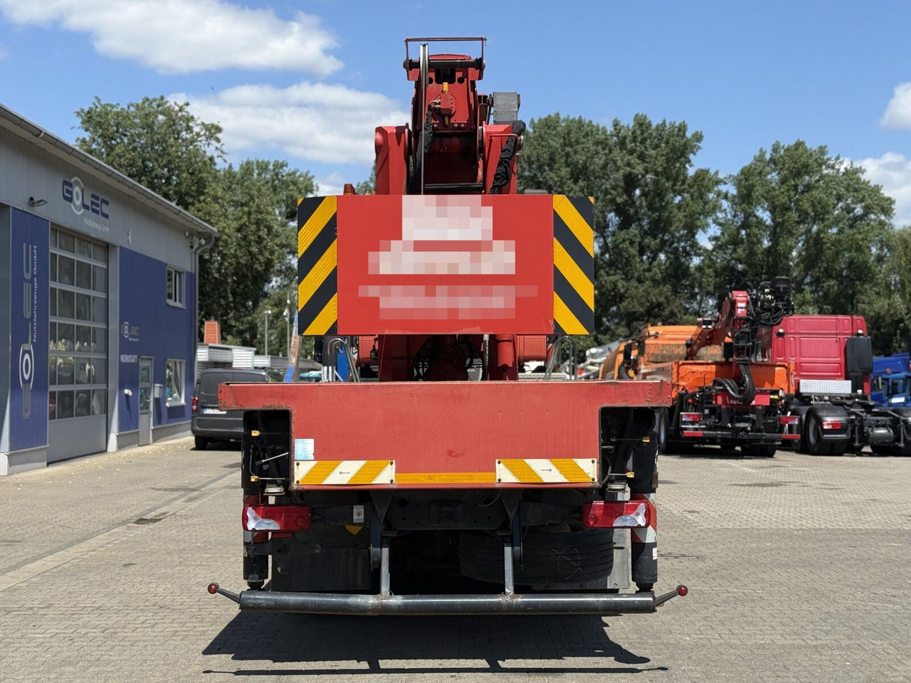 MAN TGS 35.360 8X4 BB Dachdecker Kran bis 52 m - Caminhão grua: foto 4 MAN TGS 35.360 8X4 BB Dachdecker Kran bis 52 m - Caminhão grua: foto 4