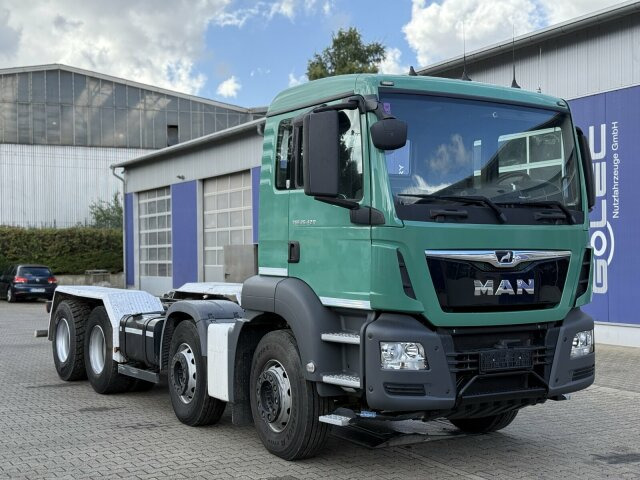 MAN TGS 35.420 8x4 Euro 6C Fahrgestell Betonmischer - Caminhão chassi: foto 1 MAN TGS 35.420 8x4 Euro 6C Fahrgestell Betonmischer - Caminhão chassi: foto 1