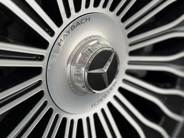 Maybach Mercedes Benz S680 Maybach V12 High-End -Paket - Sedã: foto 3 Maybach Mercedes Benz S680 Maybach V12 High-End -Paket - Sedã: foto 3