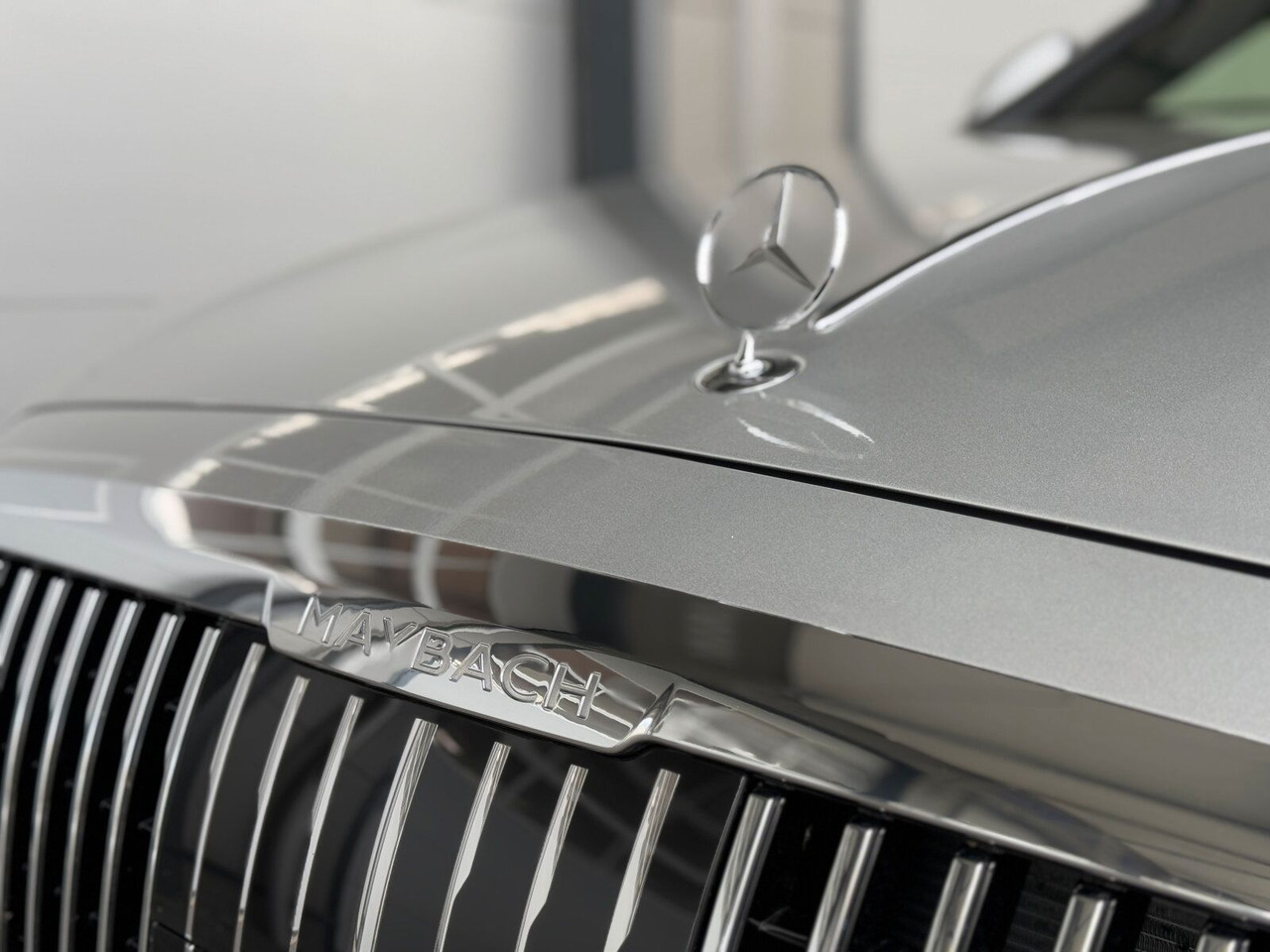 Sedã Maybach Mercedes Benz S680 Maybach V12 High-End -Paket: foto 9