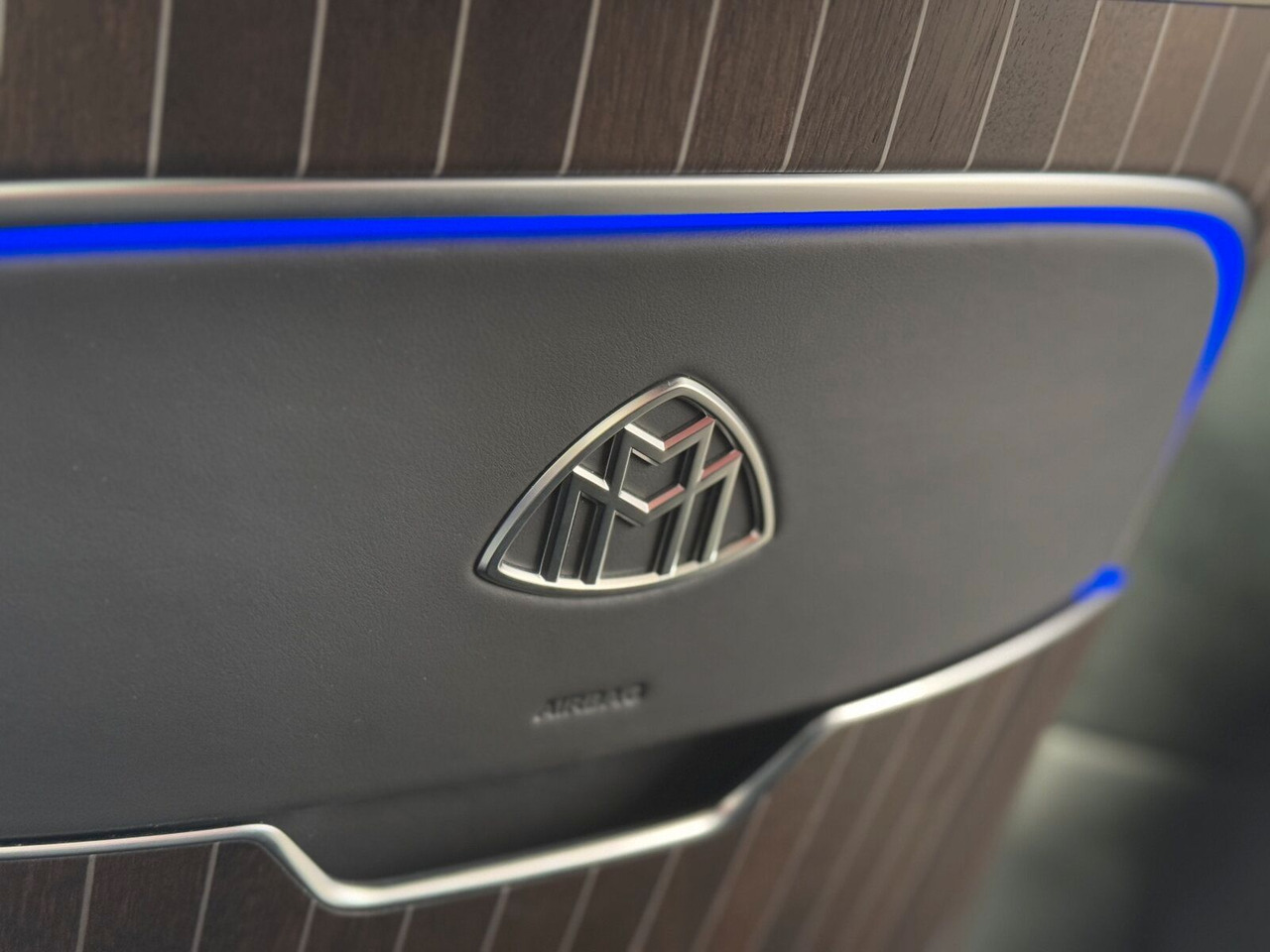 Sedã Maybach Mercedes Benz S680 Maybach V12 High-End -Paket: foto 26