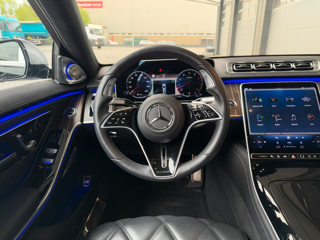 Sedã Maybach Mercedes Benz S680 Maybach V12 High-End -Paket: foto 16