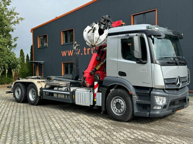 Mercedes-Benz ACTROS 2546 6x2 Abrollkip Kran Palfinger Q150Z95 - Caminhão polibenne, Caminhão grua: foto 1 Mercedes-Benz ACTROS 2546 6x2 Abrollkip Kran Palfinger Q150Z95 - Caminhão polibenne, Caminhão grua: foto 1