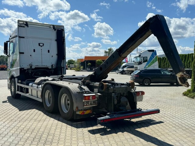 Mercedes-Benz ACTROS 2658 6x2 Abrollkipper MEILLER RK 26.67K - Caminhão polibenne: foto 4 Mercedes-Benz ACTROS 2658 6x2 Abrollkipper MEILLER RK 26.67K - Caminhão polibenne: foto 4
