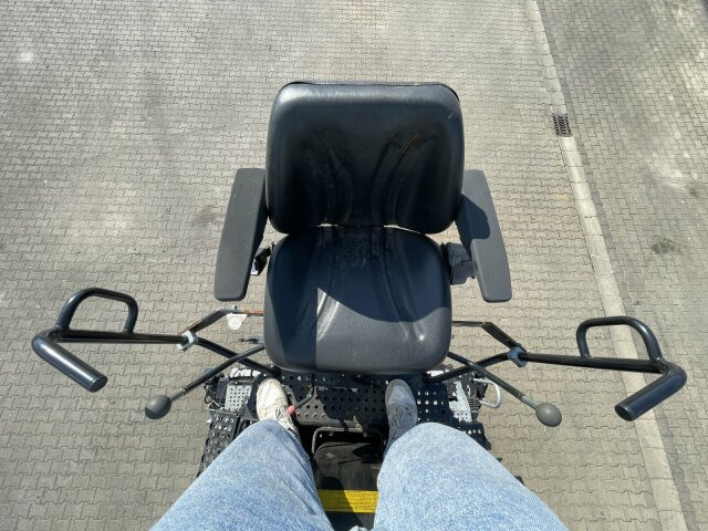 Mercedes-Benz AROCS 2536 6x2*4 Kipper Kran HIAB - Caminhão basculante, Caminhão grua: foto 3 Mercedes-Benz AROCS 2536 6x2*4 Kipper Kran HIAB - Caminhão basculante, Caminhão grua: foto 3