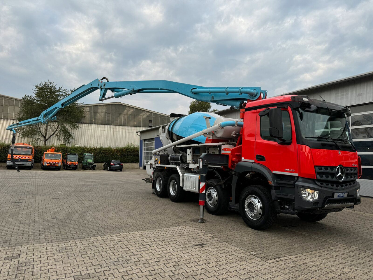 Mercedes-Benz AROCS 3243 8x4 Euro 6 Pumi Putzmeister TMM 24-3 - Autobomba de betão: foto 2 Mercedes-Benz AROCS 3243 8x4 Euro 6 Pumi Putzmeister TMM 24-3 - Autobomba de betão: foto 2