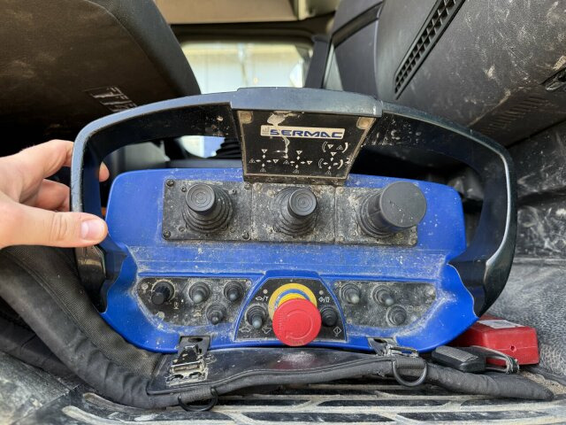 Mercedes-Benz AROCS 5051 10x6 Euro 6 Betonpumpe SERMAC 6RZ56 - Autobetoneira com bomba: foto 5 Mercedes-Benz AROCS 5051 10x6 Euro 6 Betonpumpe SERMAC 6RZ56 - Autobetoneira com bomba: foto 5