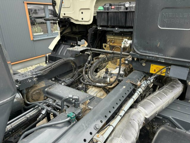 Mercedes-Benz Arocs 4145 8x4 Abrollkipper MEILLER RS 26.60L - Caminhão polibenne: foto 2 Mercedes-Benz Arocs 4145 8x4 Abrollkipper MEILLER RS 26.60L - Caminhão polibenne: foto 2