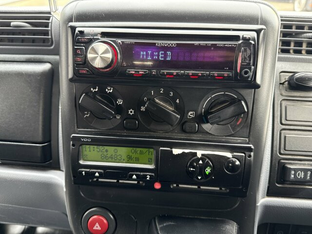 Mitsubishi Canter FUSO Kehrmaschine BROCK SL140 4 m³ - Varredora urbana: foto 4 Mitsubishi Canter FUSO Kehrmaschine BROCK SL140 4 m³ - Varredora urbana: foto 4