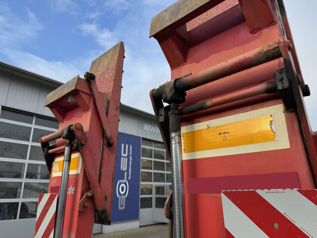 Müller-Mitteltal T4 Kompakt 40.0 Tieflader 4 Achse Hydr. Rampen - Reboque baixa: foto 3 Müller-Mitteltal T4 Kompakt 40.0 Tieflader 4 Achse Hydr. Rampen - Reboque baixa: foto 3