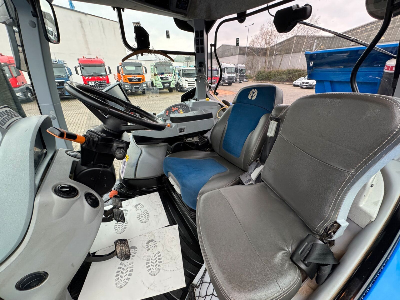 Trator New Holland T7.230 AC 4x4 Autocommand Traktor 216 PS *Kipper: foto 20