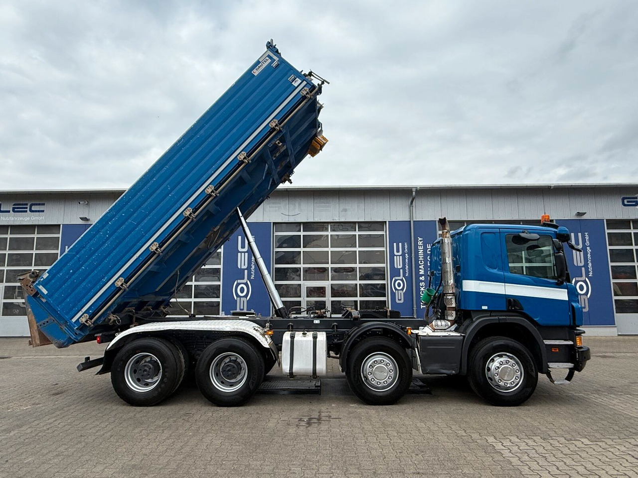 Scania P 410 8x4 Dreiseitenkipper DAUTEL - Caminhão basculante: foto 4 Scania P 410 8x4 Dreiseitenkipper DAUTEL - Caminhão basculante: foto 4
