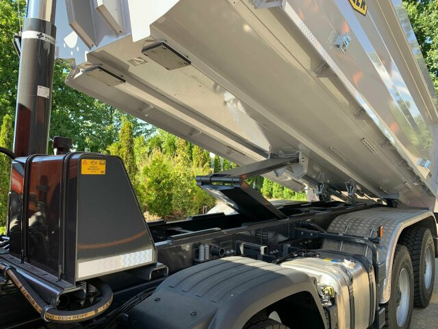 Scania P 420 8x4 Kipper Meiller 18,5m3 Euro 6 - Caminhão basculante: foto 4 Scania P 420 8x4 Kipper Meiller 18,5m3 Euro 6 - Caminhão basculante: foto 4