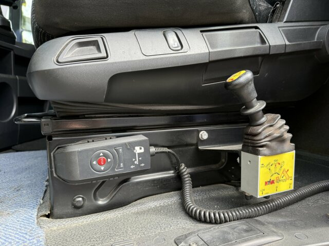 Mercedes-Benz ACTROS 1846 4x4 HAD Eur 6 Kipphydraulik Retarder - Tractor: foto 2 Mercedes-Benz ACTROS 1846 4x4 HAD Eur 6 Kipphydraulik Retarder - Tractor: foto 2