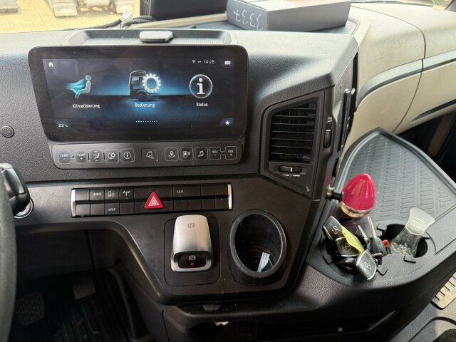 Mercedes-Benz ACTROS 1846 4x4 HAD Eur 6 Kipphydraulik Retarder - Tractor: foto 3 Mercedes-Benz ACTROS 1846 4x4 HAD Eur 6 Kipphydraulik Retarder - Tractor: foto 3