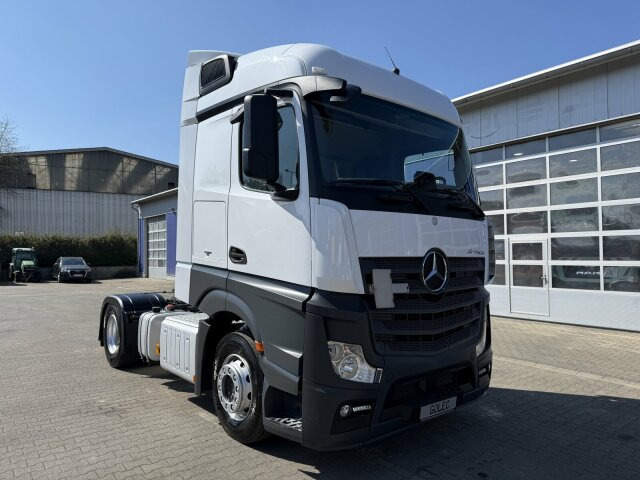 Mercedes-Benz Actros 1845 LS SZM 4x2 Kipphydraulik Retarder - Tractor: foto 1 Mercedes-Benz Actros 1845 LS SZM 4x2 Kipphydraulik Retarder - Tractor: foto 1