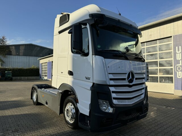 Mercedes-Benz Actros 1845 SZM 4x2 Streamspace *Retarder - Tractor: foto 1 Mercedes-Benz Actros 1845 SZM 4x2 Streamspace *Retarder - Tractor: foto 1