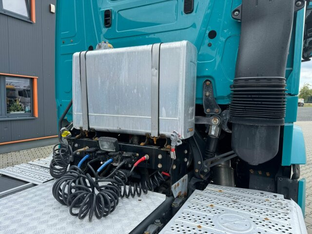 Mercedes-Benz Arocs 2142 4x4H SZM Euro 6 Kipphydraulik - Tractor: foto 4 Mercedes-Benz Arocs 2142 4x4H SZM Euro 6 Kipphydraulik - Tractor: foto 4