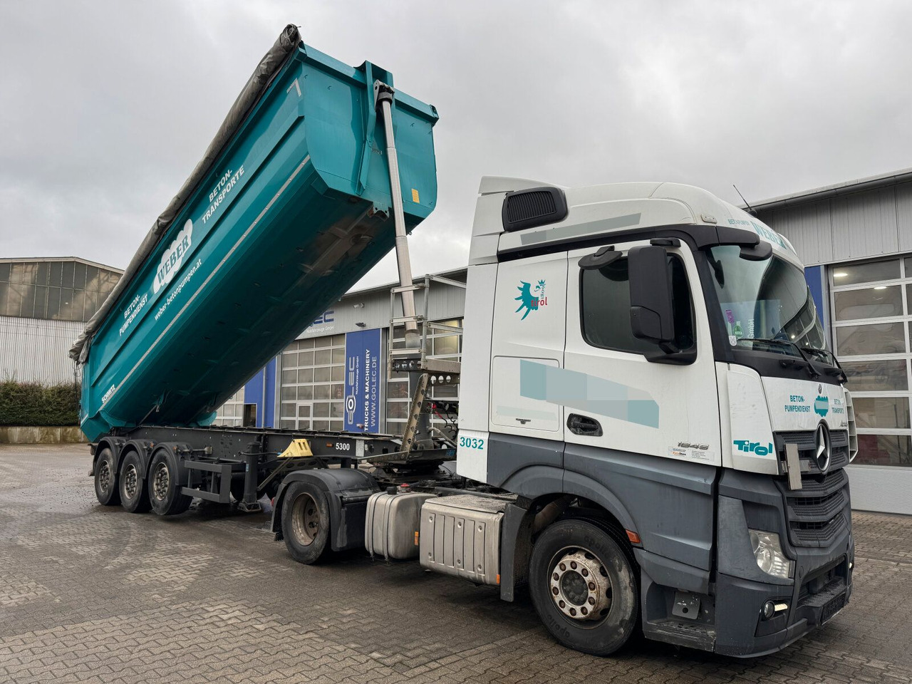 Mercedes-Benz MB Actros 1845 LS Sattelzugmaschine 4x2 - Tractor: foto 3 Mercedes-Benz MB Actros 1845 LS Sattelzugmaschine 4x2 - Tractor: foto 3